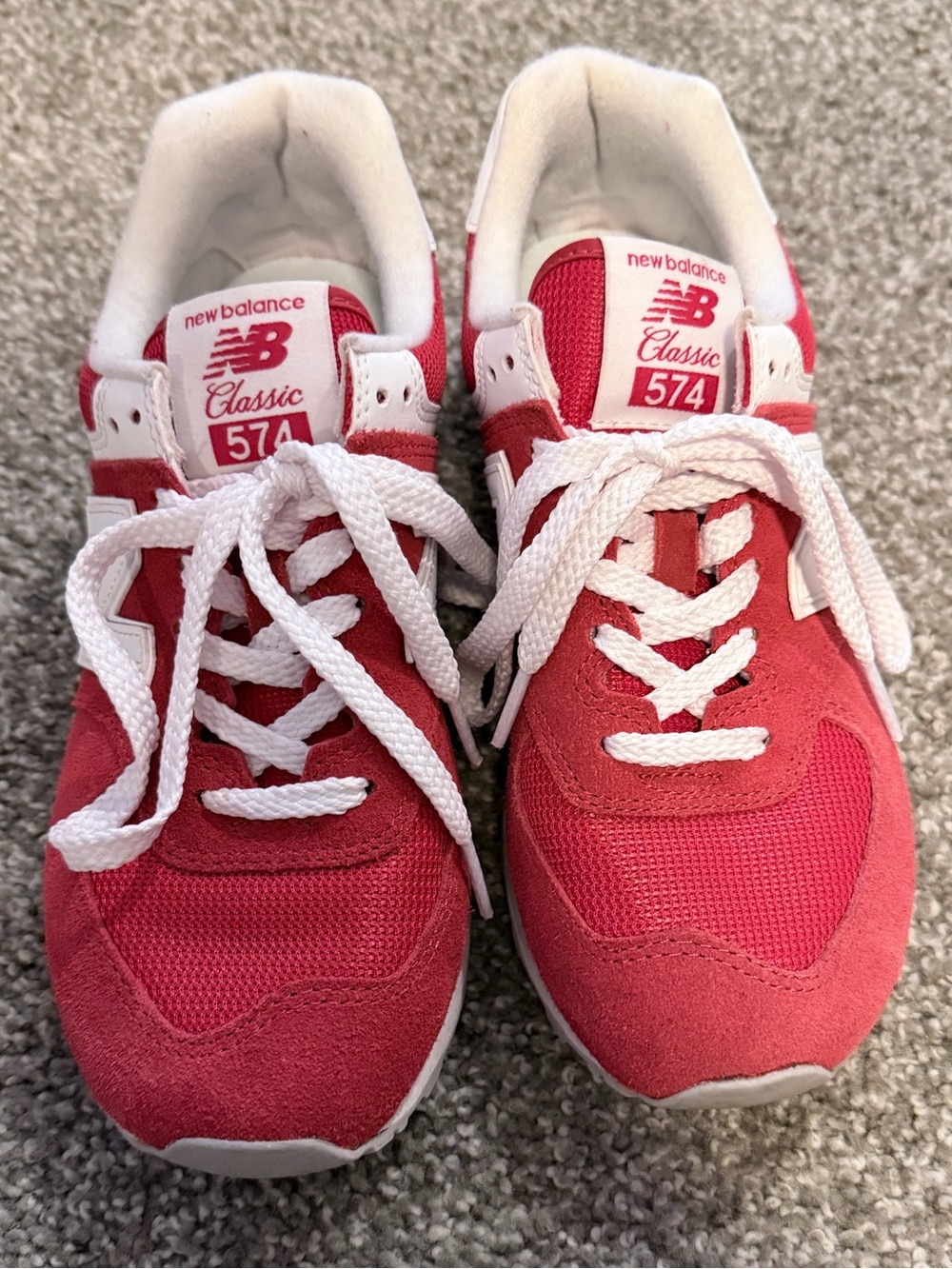 Men’s New Balance Red and White Classic 574 Sneakers, Size 5 (EU 37.5)